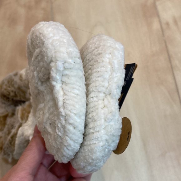 NWT Chenille Dearfoams slippers - Picture 11 of 12